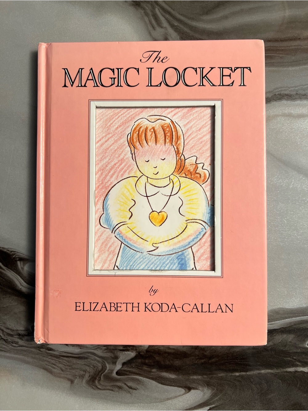 The Magic Locket Hardcover book by Elizabeth Koda-Callan Vintage 1988